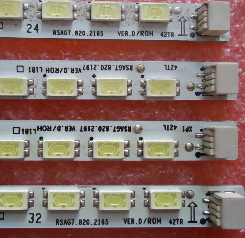 

Для Hisense LED42K10P Article lamp GT-111097 RSAG7.820.4691 1 шт. = 62LED 475 мм