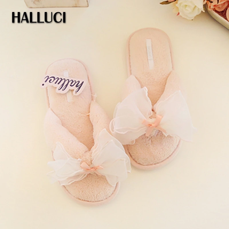 Женские домашние тапочки с бабочками японские пушистые шлепанцы для дома