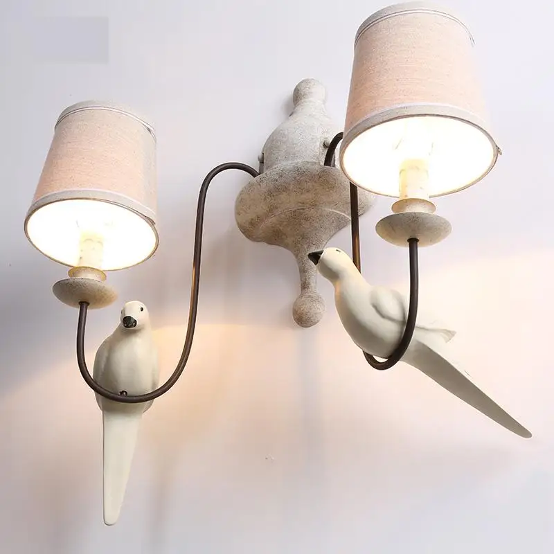 Полимерный светильник для бара и кафе настенный в деревенском стиле абажур с