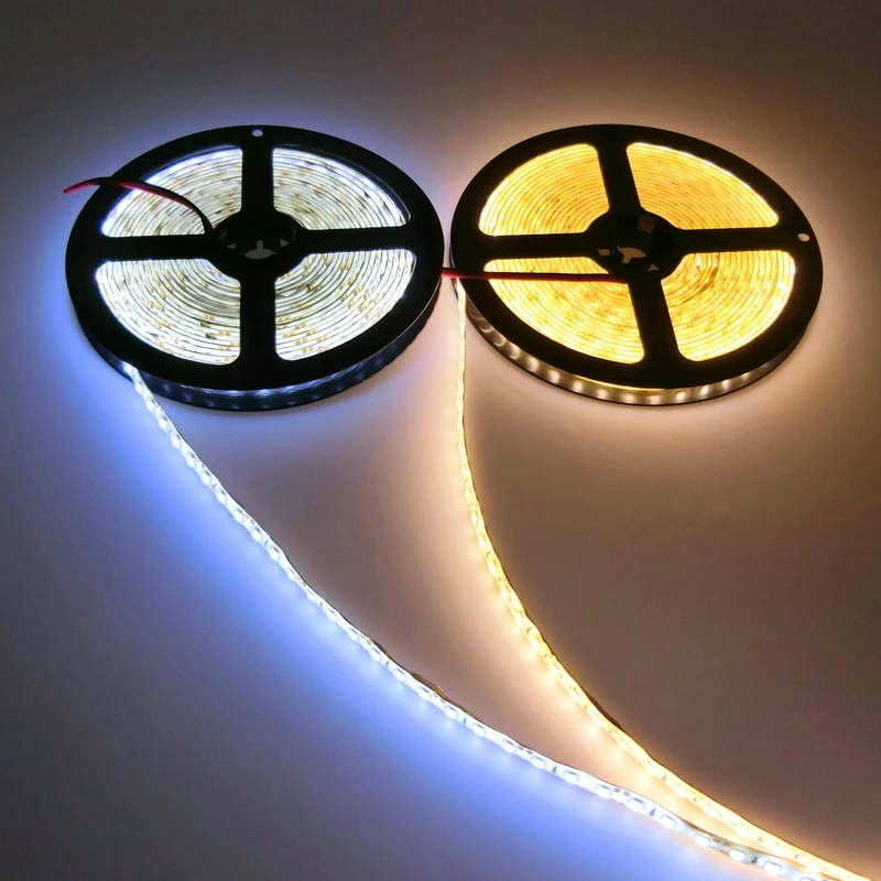 Светодиодная лента 3528 / 2835 120 LED/m IP65 водонепроницаемая гибкая светодиодная 12 В