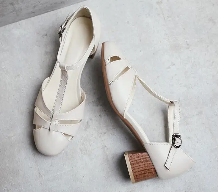 spring and summer new cow leather High heels buckle Crude heel round head retro sandals Female mid heel women's shoes