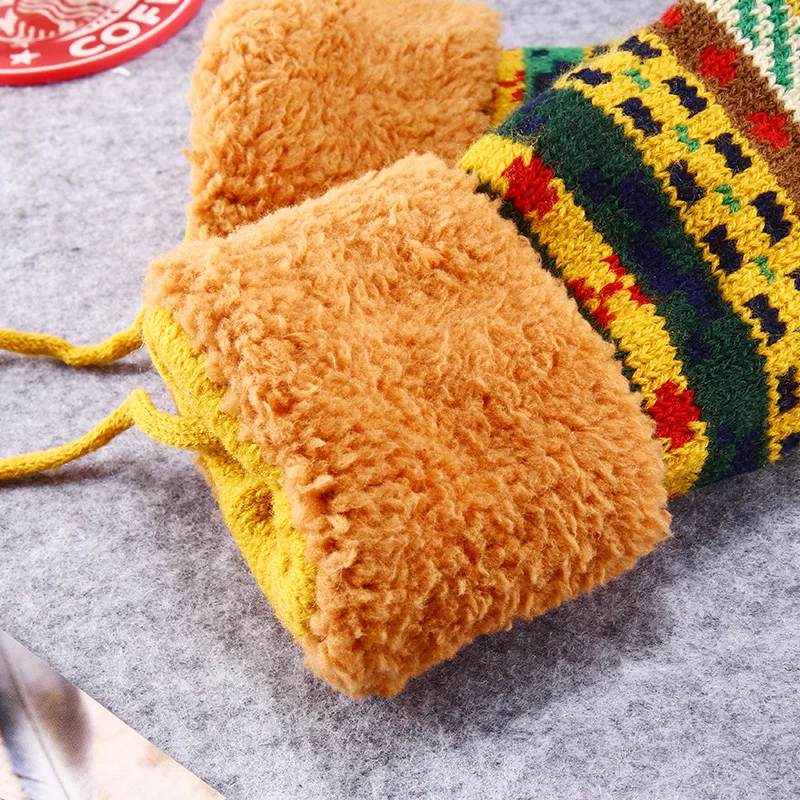 Лидер продаж модные зимние теплые варежки в виде снежинок перчатки милые детские