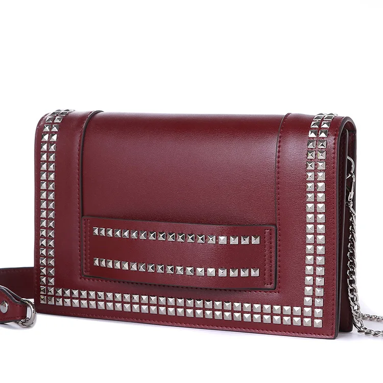 2018 Новые Летние кожаные сумочки Гуанчжоу фабрики заклепки небольшой площади