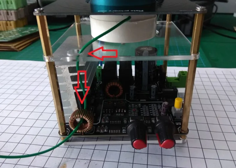 Tesla Coil Настольный уровень интегрированный твердотельный музыкальный
