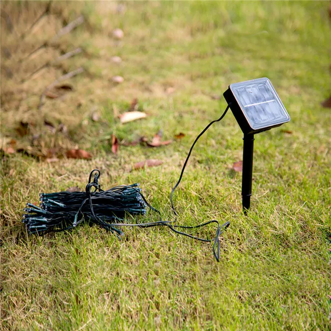 Гирлянда из ротанга с шариками на солнечной батарее садовая Рождественская