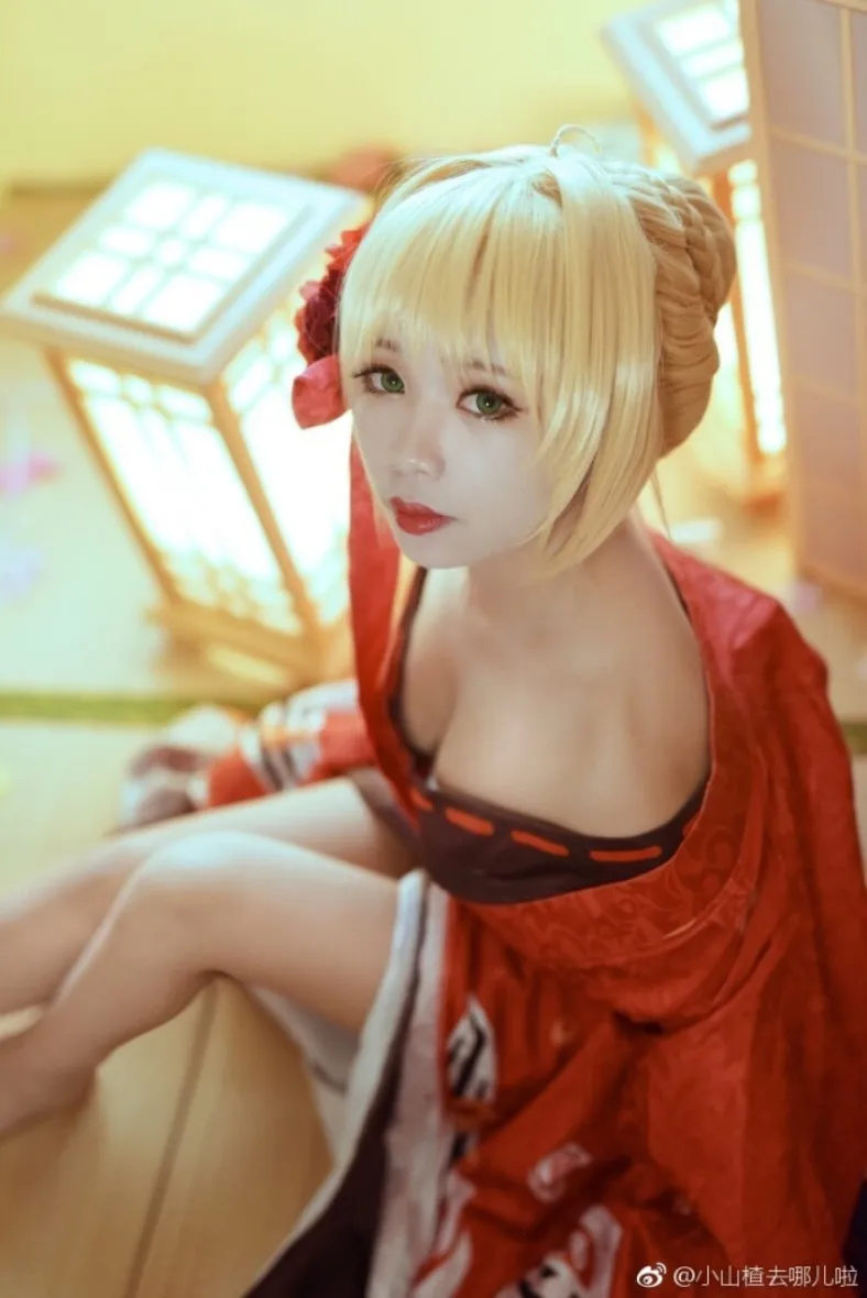 

[STOCK]Anime Fate EXTELLA Figure Nero Claudius Kimono Full Dress Red Bathrobe Halloween Cosplay Costume For Women Adult New 2017