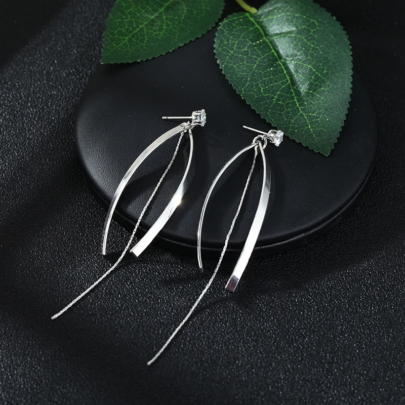 Корейские трендовые серьги в форме рыбы Длинные массивные висячие с кисточками