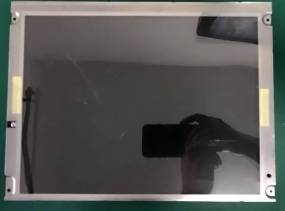 

Деталь LCD No NL8060BC31-47D