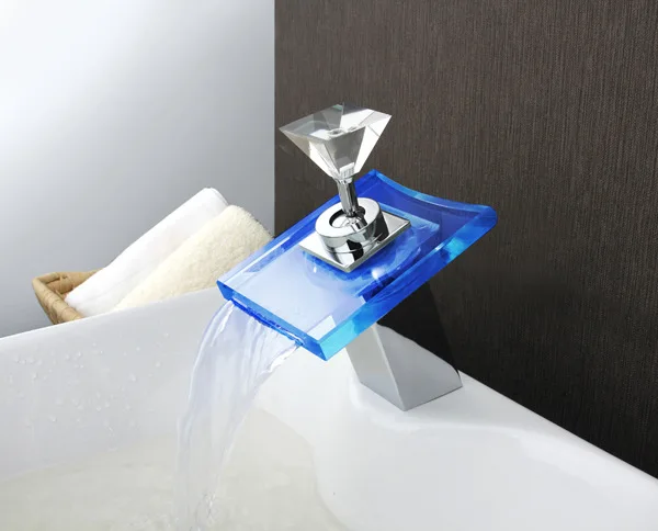 Бесплатная доставка полированный хромированный светодиодный стеклянный кран