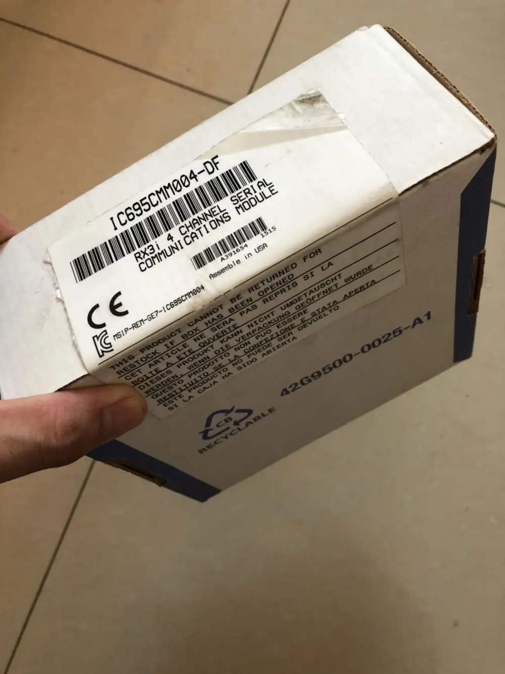IC695CMM004 новый оригинальный с посылка кой |