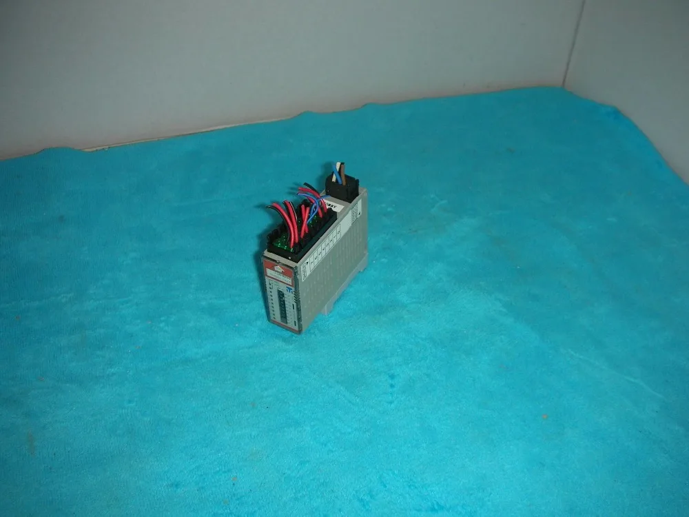 

1 шт. используется ANYWIRE A41PB-08T-1