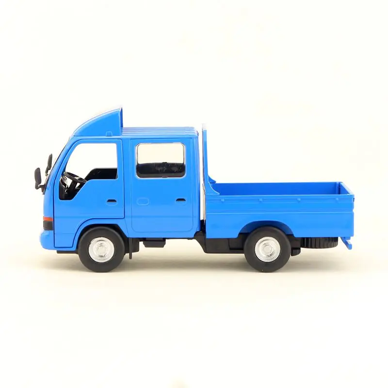 Пикап ISUZU NHR в масштабе 1:32 игрушечный автомобиль модель литых под давлением