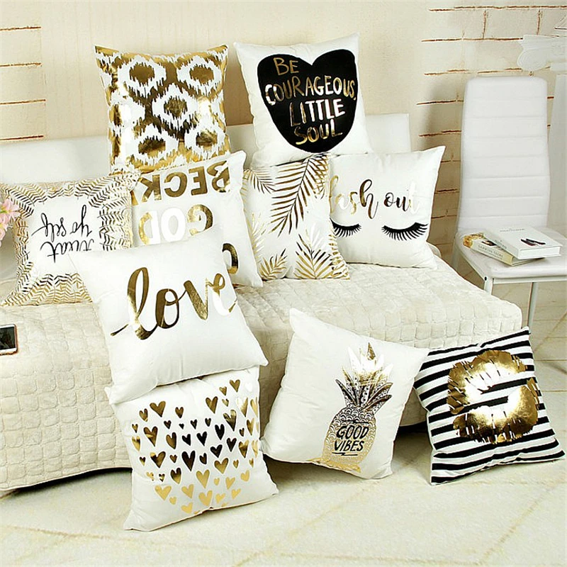 

HOT Sofa Super Soft Pillow Merry Christmas Pineapple Pattern Love Letters Bronzing White Black Modern Pillow Cushion