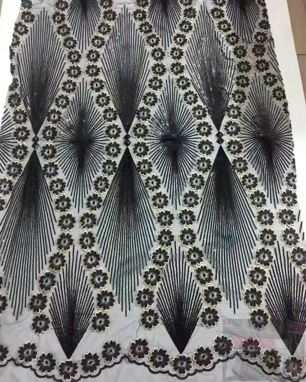 new design Top quality fashion african tulle lace fabric with flowers new arrival