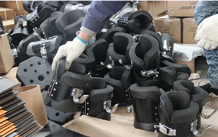 Inversion boots; Прочные ботильоны с пряжкой; профессиональная обувь из нержавеющей стали на крючках; D92602