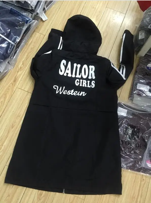 Женское пальто ветровка 2017 новая весенняя плюс размер модный тренд с капюшоном