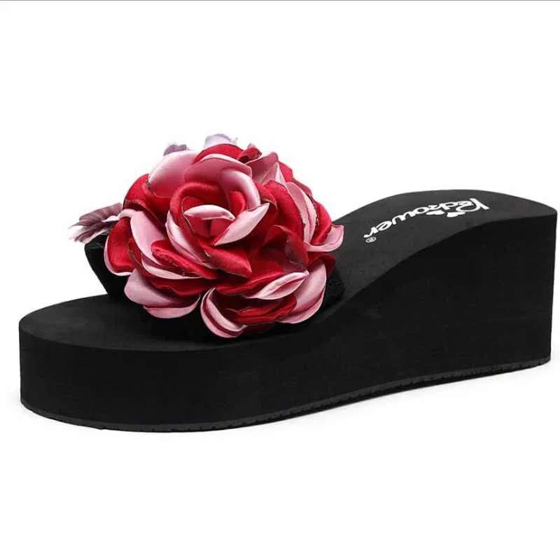 

Women Casual Summer Flat Beach Slippers Female Crystal Rivets Slides Slipper Shoes For Girls Fashion Woman Leisure Footwear
