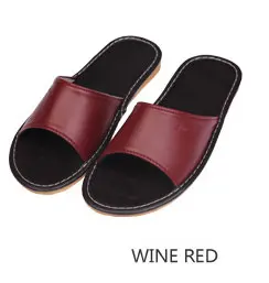 wine red Женские кожаные домашние тапочки со стразами; домашняя обувь для пар; кожаные тапочки для мужчин и женщин; Летняя обувь; 8 цветов - Цвет: wine red