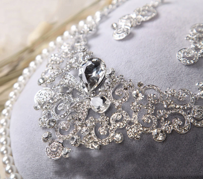 Роскошный комплект ювелирных изделий для невесты с изображением лебедя и