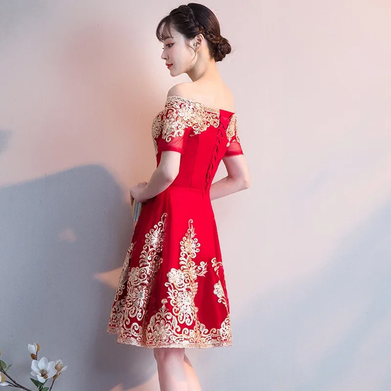 Красное женское вечернее платье с вырезом лодочкой элегантное мини Ципао