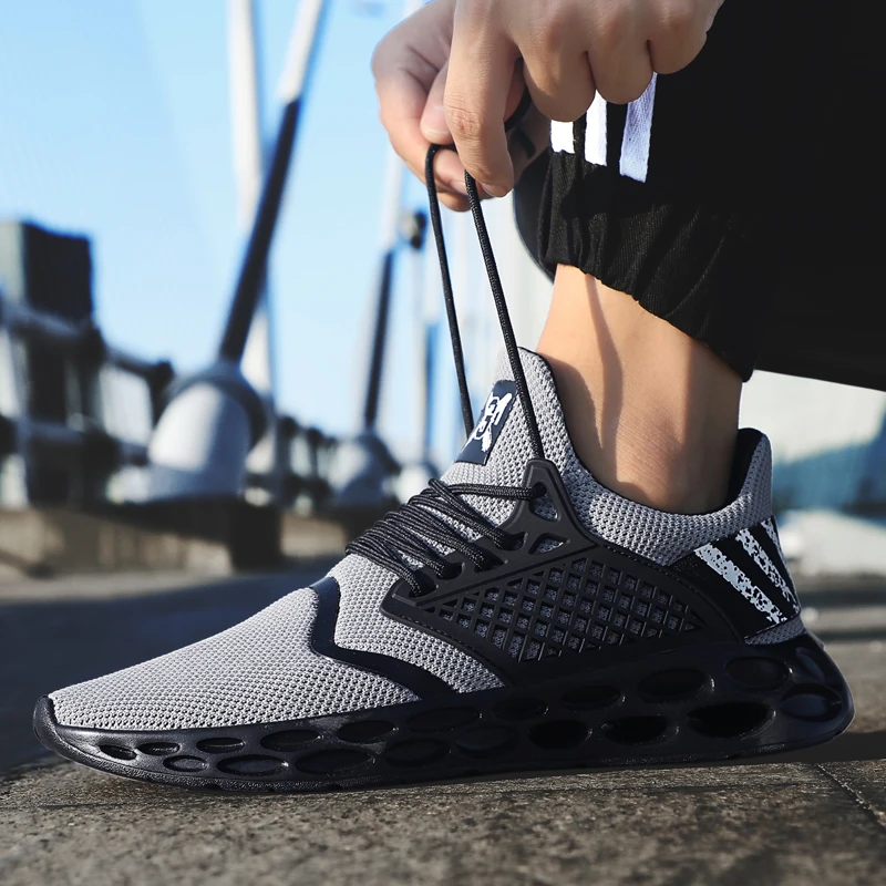 Дышащие мужские кроссовки Мужская обувь для взрослых цвет красный черный серый