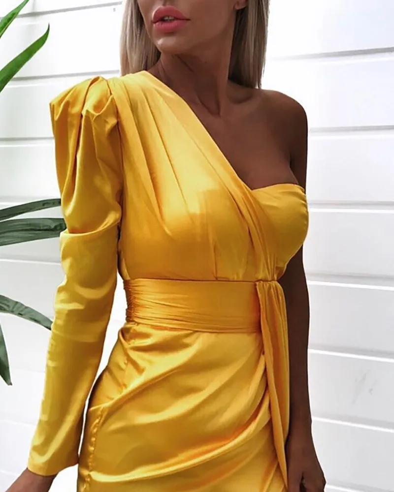 Женское платье на одно плечо с рюшами летнее желтое мини платье|Женские платья| |