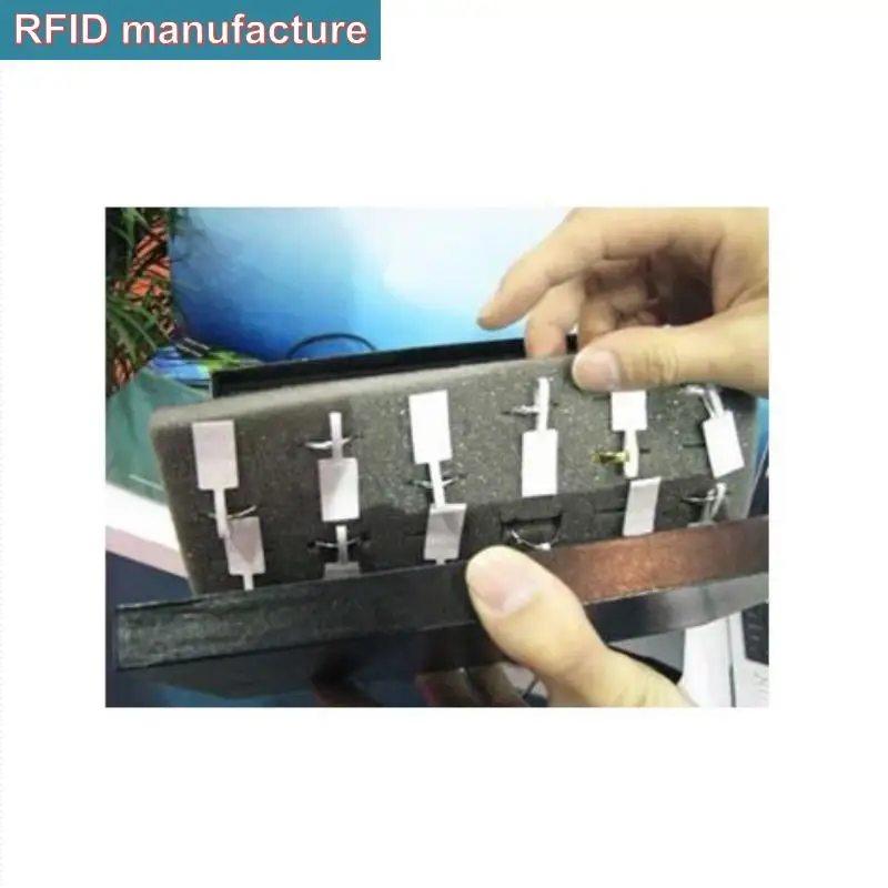 

Paper label Jewelry tag UHF Passive RFID Anti-theft Jewelry Tag iso18000 epc gen2 uhf 860-960mhz short read range 10cm-1meters