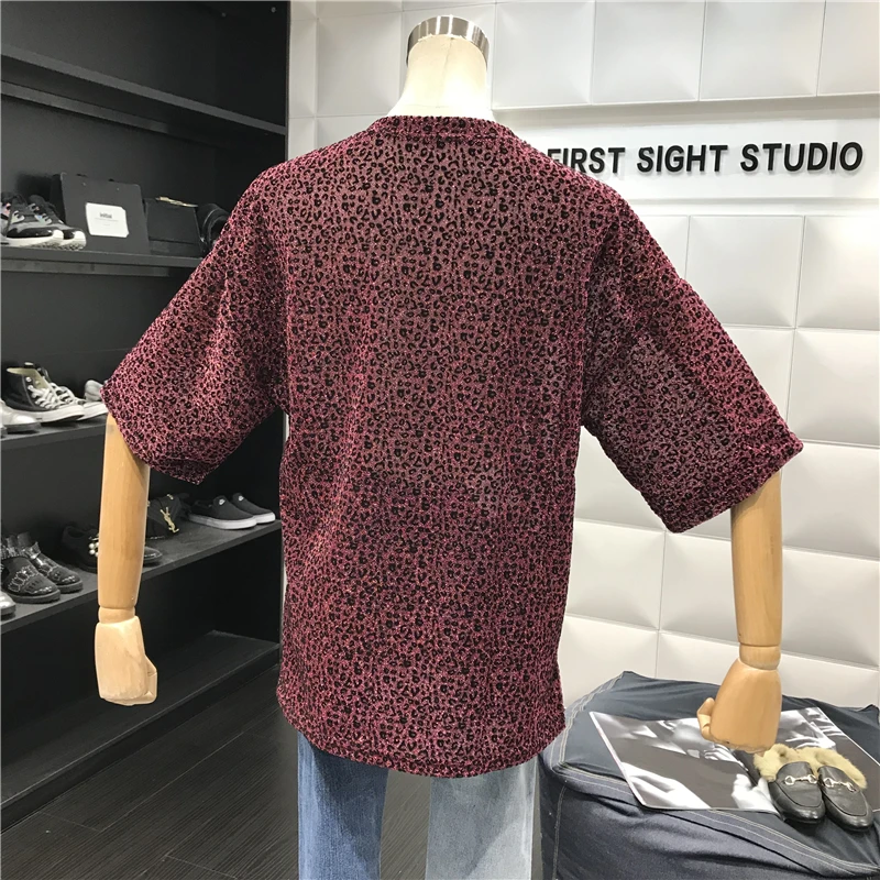 2019 Women's New Fashion Leopard Short-sleeved Bling Sparkling Silk Round Neck Casual Shirt Bottoming | Женская одежда