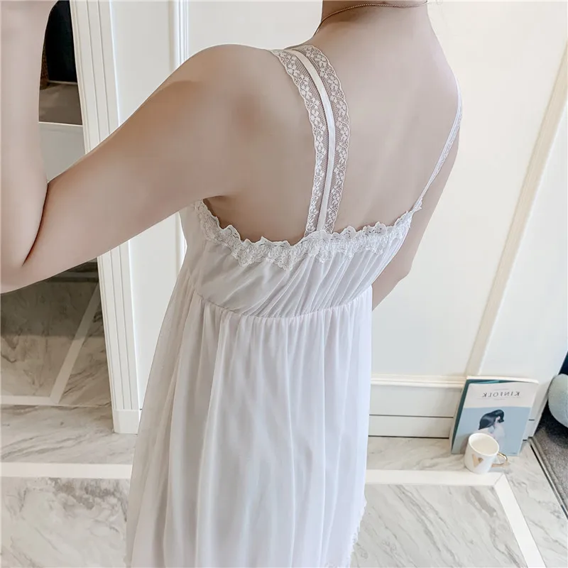 Lovely Retro Women Nightdress Lace Spaghetti Strap Princess Style Nightwear