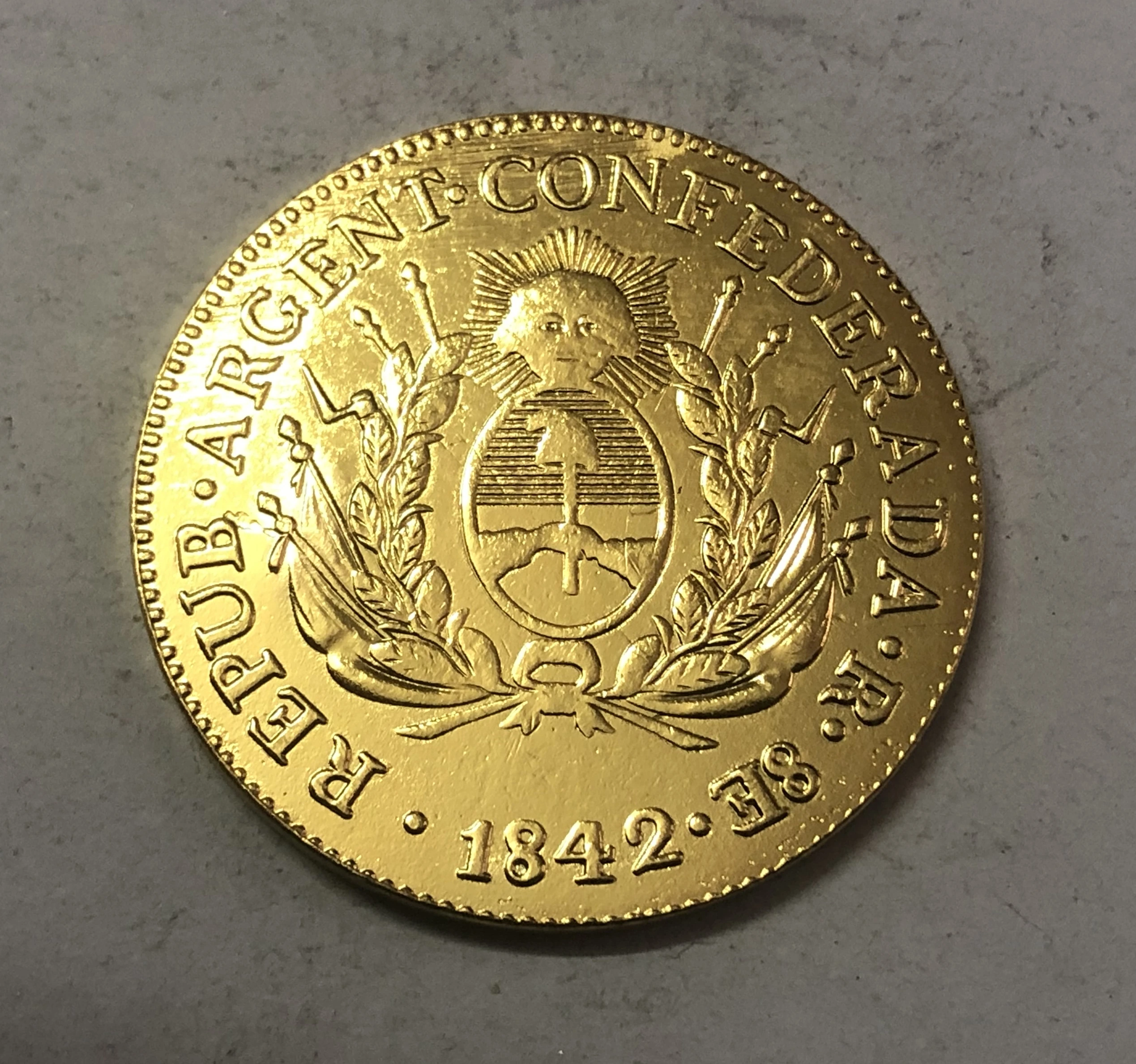 1842-R La Rioja (аргентинские провинции) 8 Золотая копия монет эскудос 35 мм | Дом и сад