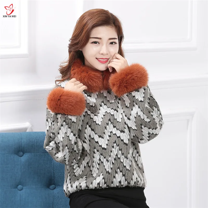 

One Pair Winter Warm Hairy Real Fox Fur Women Clothing Accessories Fox Fur Fashion Wrist & Fox Fur Neck Scarf Free Delivery