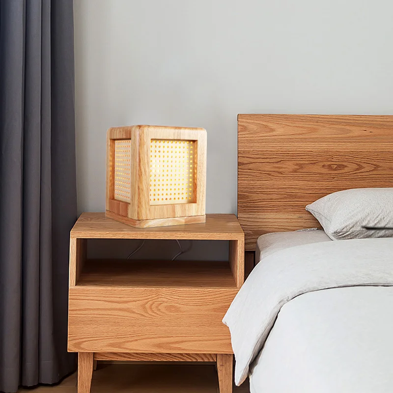 

Square solid wood desk lamp originality character warmth children lamp head of a bed bedroom dormitory decorates gift lamp