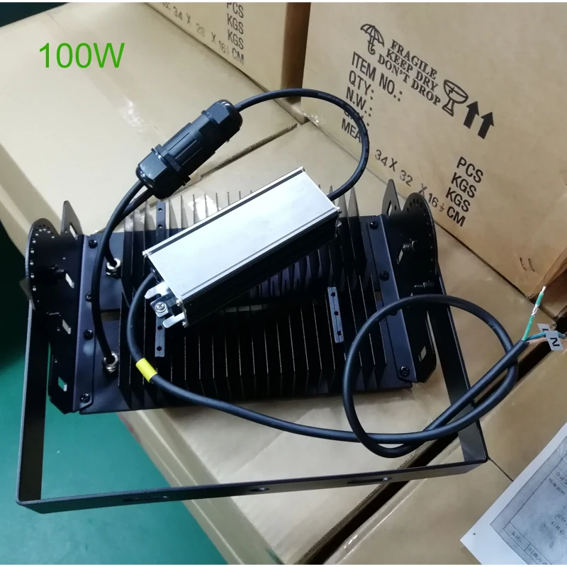 150 Вт 200 Вт 300 Вт Светодиодный светильник с высоким заливом luxion SMD 3030 MeanWell для водителя с кронштейном сверхэффективный 130 люменов в ватт