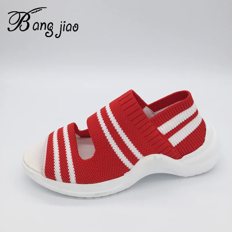 Летние женские сандалии кроссовки женская повседневная обувь из дышащей сетки