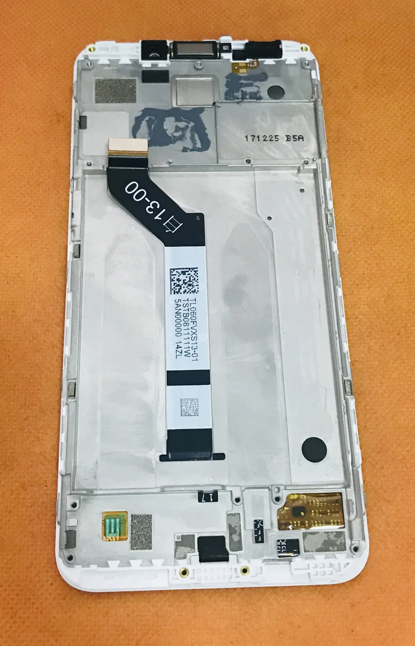 

Used Original LCD Display Screen + Touch Screen + Frame for xiaomi Hongmi Redmi 5 Plus MEG7 Free shipping