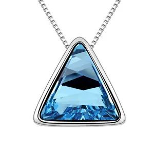 European and American high-end jewelry South Korea fashion pendant geometric crystal necklace -- the secret of roof |