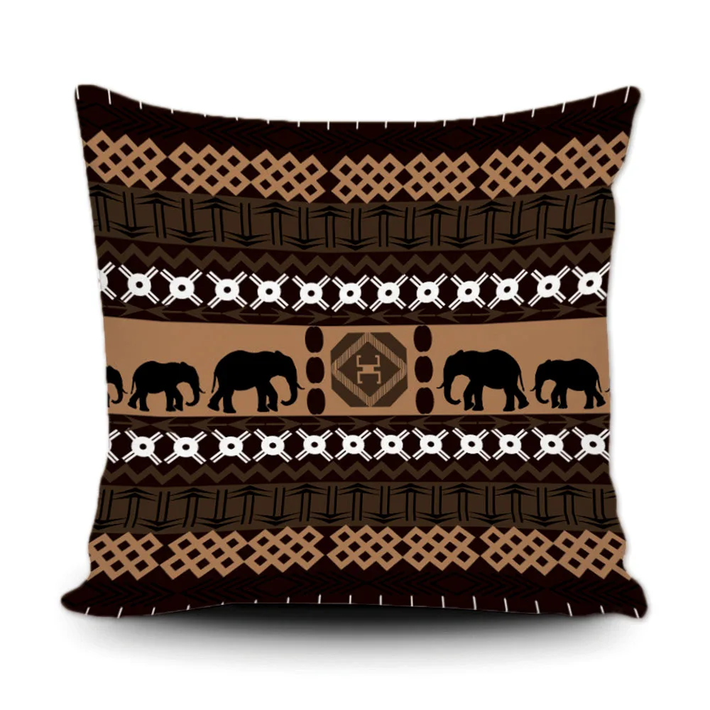 Чехол для подушки с геометрическим рисунком в африканском стиле коричневый