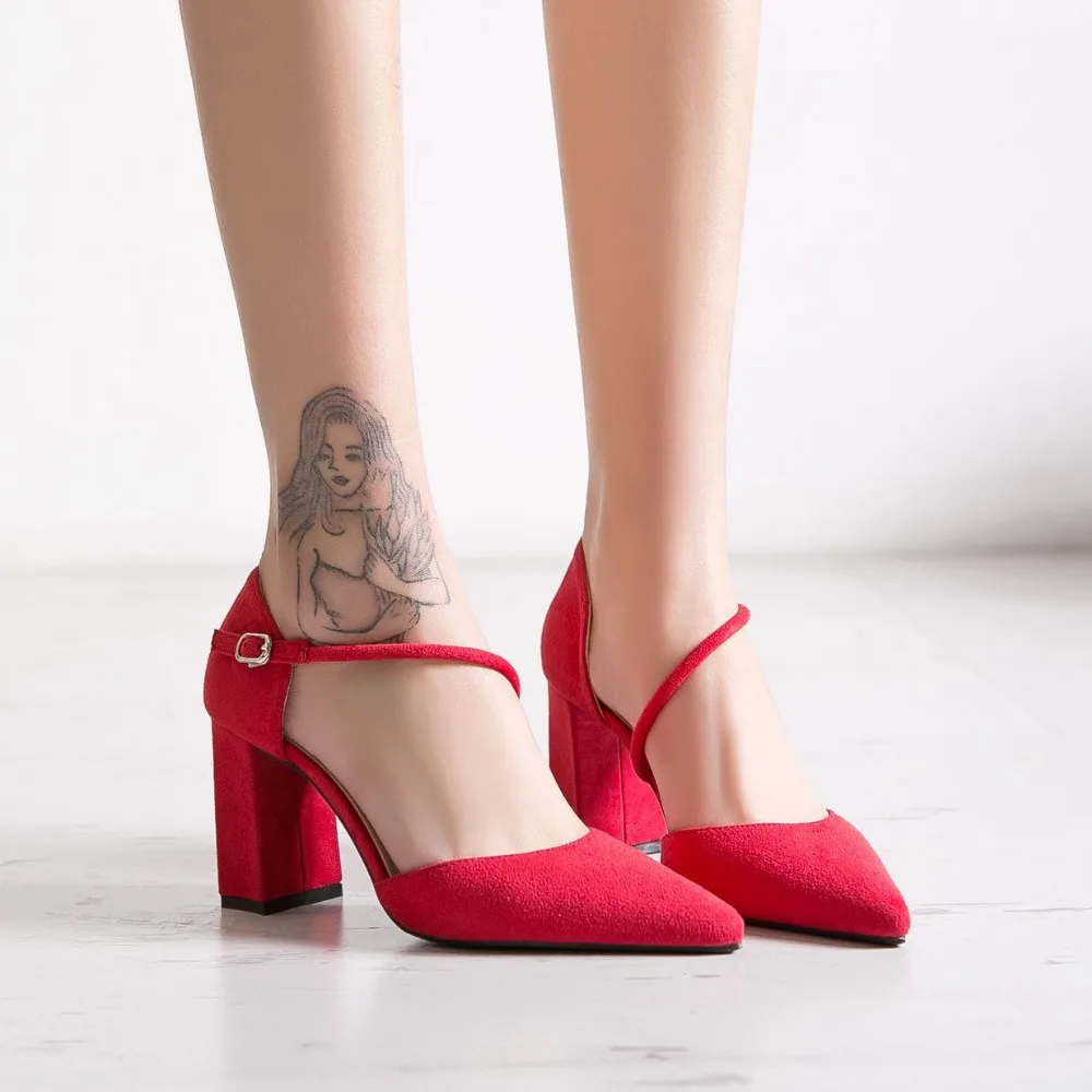 Женские туфли-лодочки с острым носком из лакированной кожи на высоком каблуке