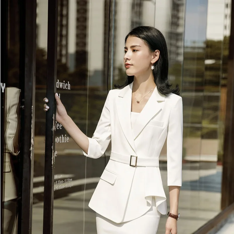 Женский деловой пиджак белый в официальном стиле одежда для работы и офиса