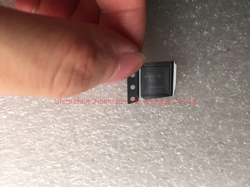 

Free Shipping High Quality U1_RF U501_RF MDM9615M IC For 5S 5 LTE Baseband Modem