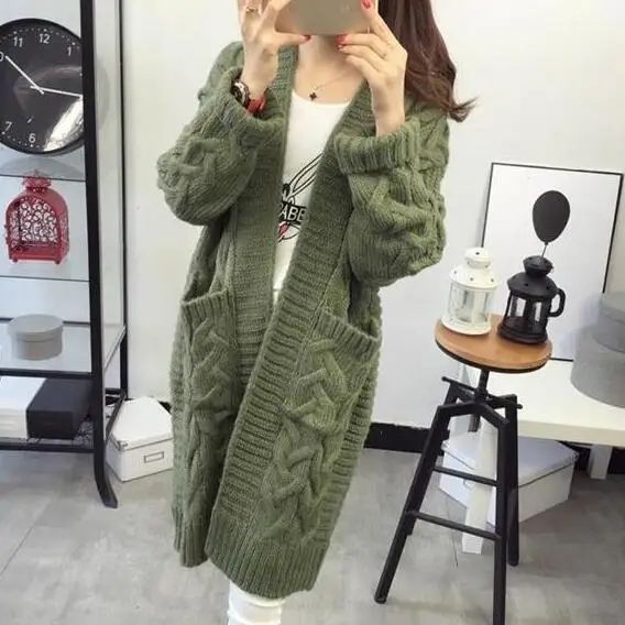 Женский вязаный свитер длинный кардиган с витой вставкой открытый на осень и