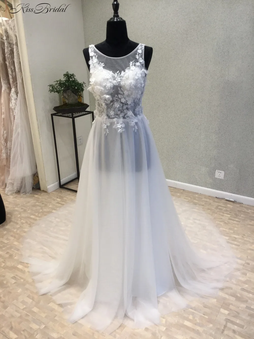 

Robe de mariee, новинка, элегантные свадебные платья, 2018, совок, без рукавов, трапециевидная форма, шлейф, цветы, тюль, свадебные платья, trouwjurk