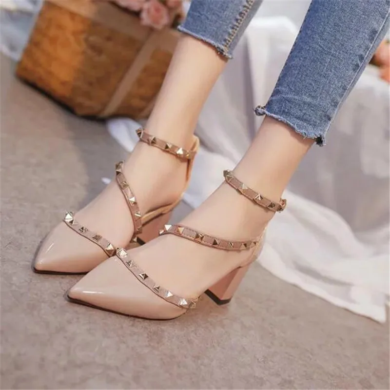 Женская обувь на квадратном каблуке с заклепками лето 2018|rivet high heels|shoes officebrand women