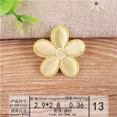 10PCS TYPE 13 10 шт. милый маленький цветок нашивки костюмы Вышивка Железо На Аппликации цветочный для детей сумки платье одежда Дешевые Patchs DIY - Цвет: 10PCS TYPE 13