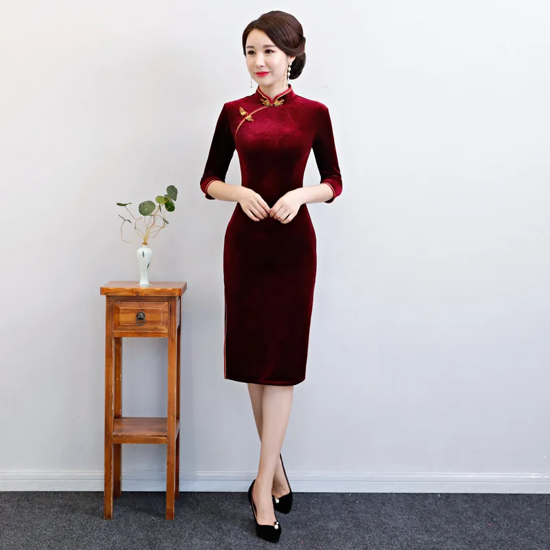 Большие размеры 3XL 4XL Новые однотонные черные бархатные Qipao благородные женские винтажные пикантные тонкие платья китайский ручной работы Кнопка Cheongsam
