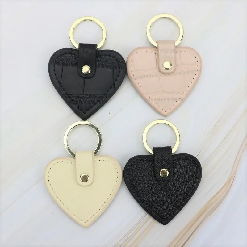 New Fashion Free Custom Initial Letters Genuine Leather Keychain For Women Key Ring Chain Female Keyring images - 6