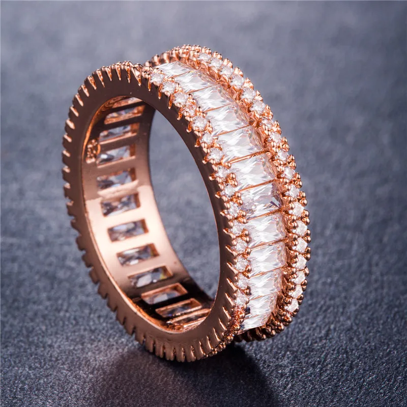 Роскошные дизайнерские кольца паве из белого золота ААА циркония для женщин