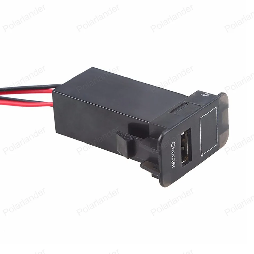 

Voltmeter for SUZUKI adapter cell phone 2.1A 5V USB interface socket Car charger