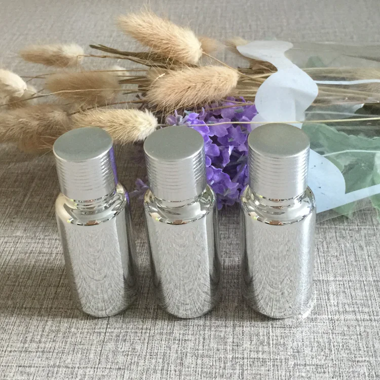 

15ml essential oil glass bottle with ribbed cap makeup small sample refillable cosmetics bottles makeup storage packaging