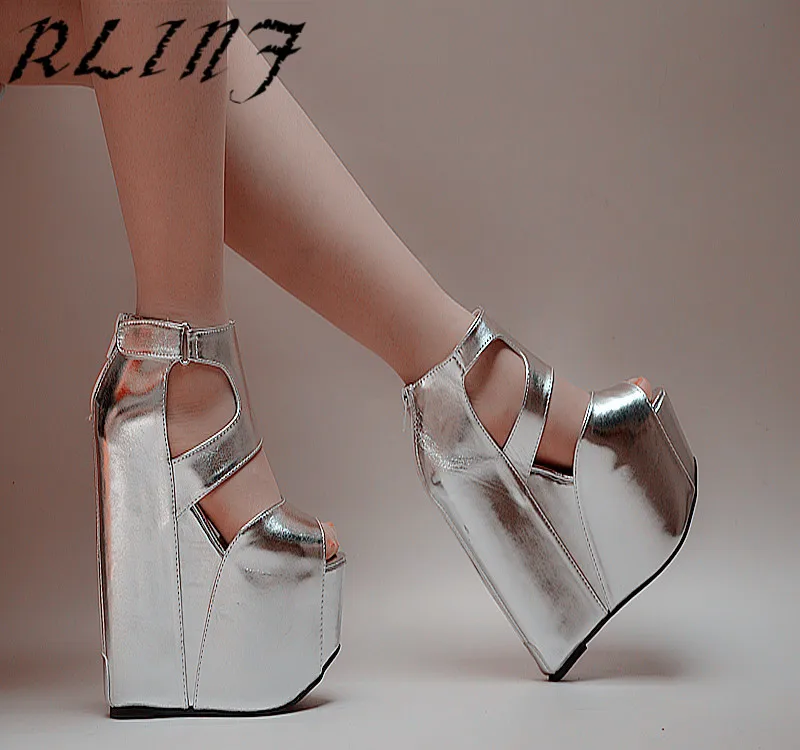 RLINF/Новинка весна-лето 2018 пикантные Серебристые босоножки на танкетке 17 см в